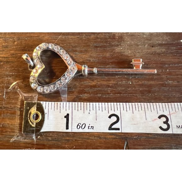 Silver Key To My Heart Pendant Necklace Charm - Picture 11 of 12